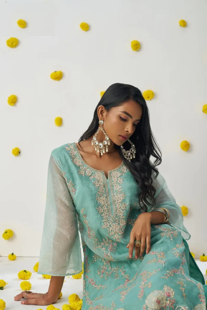 Salwar Suit