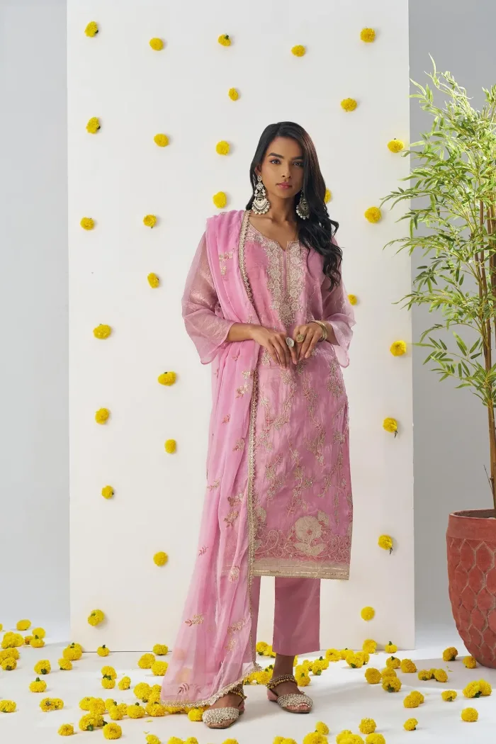 Salwar Suit
