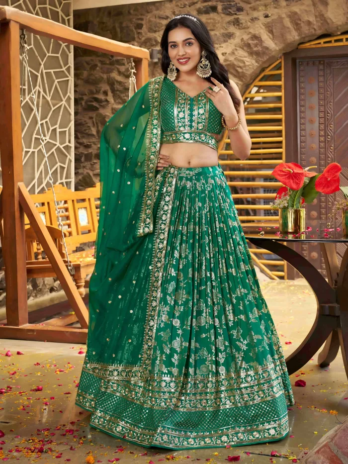 Luxurious Lehenga Choli Set - Image 2