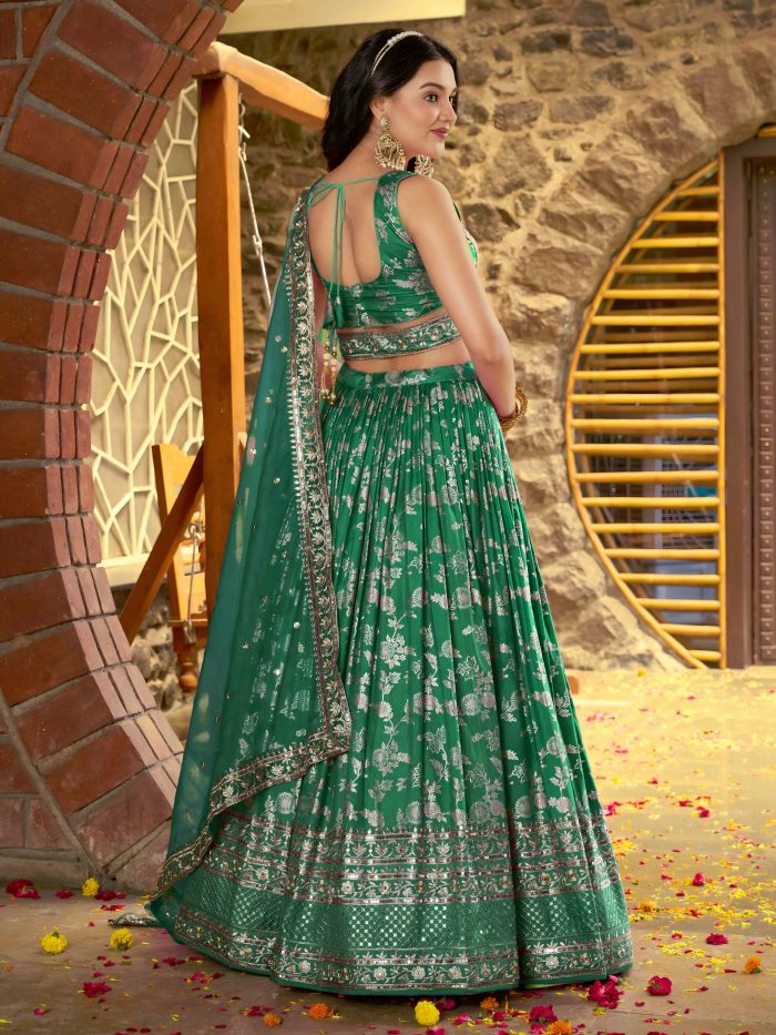 Luxurious Lehenga Choli Set - Image 6